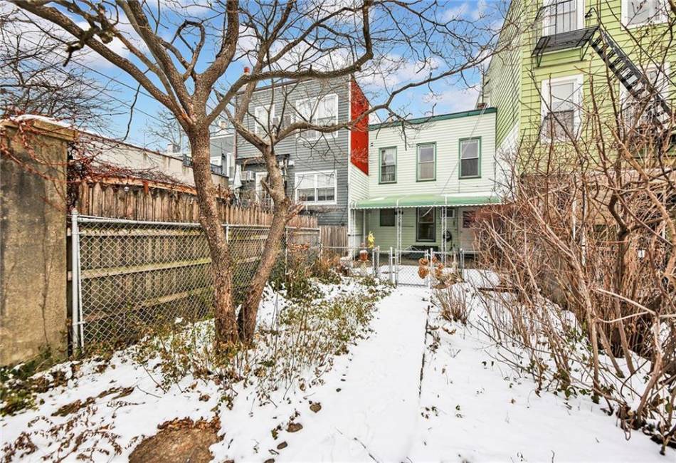 552 17th Street, Brooklyn, New York 11215, 4 Bedrooms Bedrooms, ,2 BathroomsBathrooms,Residential,For Sale,17th,488898