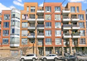 71 Village Rd North, Brooklyn, New York 11223, 2 Bedrooms Bedrooms, ,2 BathroomsBathrooms,Residential,For Sale,Village Rd North,488851