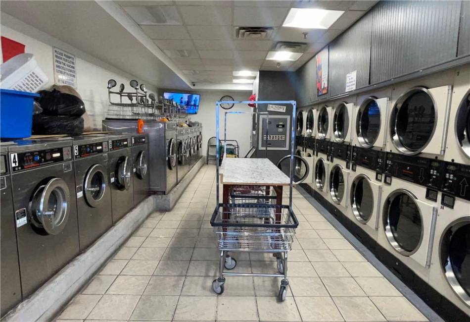 609 Hegeman Avenue, Brooklyn, New York 11207, ,Commercial,For Sale,Hegeman,488901