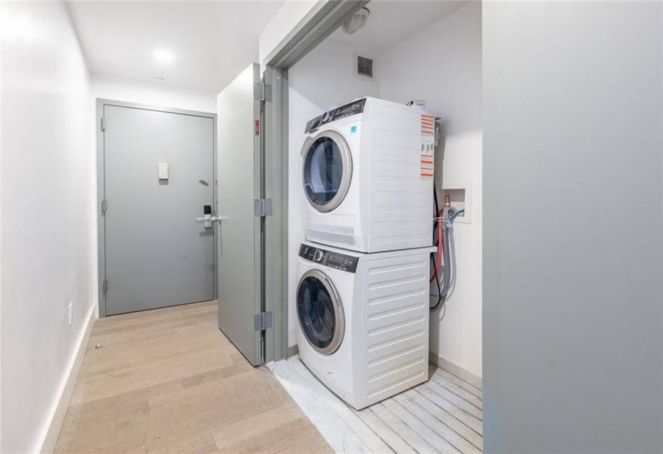 2066 85th Street, Brooklyn, New York 11214, 2 Bedrooms Bedrooms, ,2 BathroomsBathrooms,Residential,For Sale,85th,488909