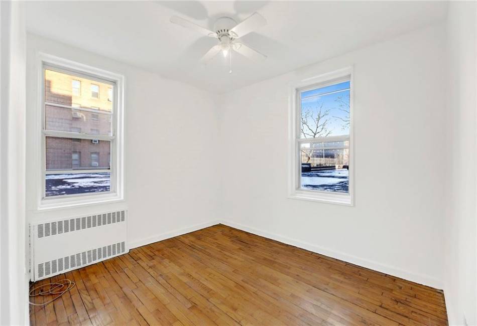 2250 Brigham Street, Brooklyn, New York 11229, 2 Bedrooms Bedrooms, ,1 BathroomBathrooms,Residential,For Sale,Brigham,488872