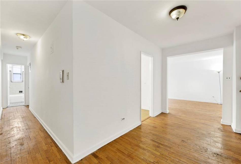 2250 Brigham Street, Brooklyn, New York 11229, 2 Bedrooms Bedrooms, ,1 BathroomBathrooms,Residential,For Sale,Brigham,488872
