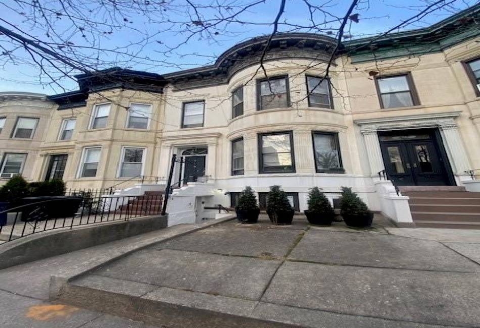 423 Bay Ridge Parkway, Brooklyn, New York 11209, ,Rental,For Sale,Bay Ridge,488927