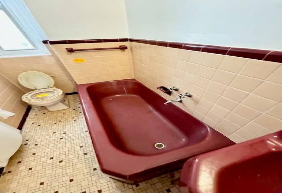 860 Grand Concourse, Bronx, New York 10451, 2 Bedrooms Bedrooms, ,1 BathroomBathrooms,Residential,For Sale,Grand Concourse,488948