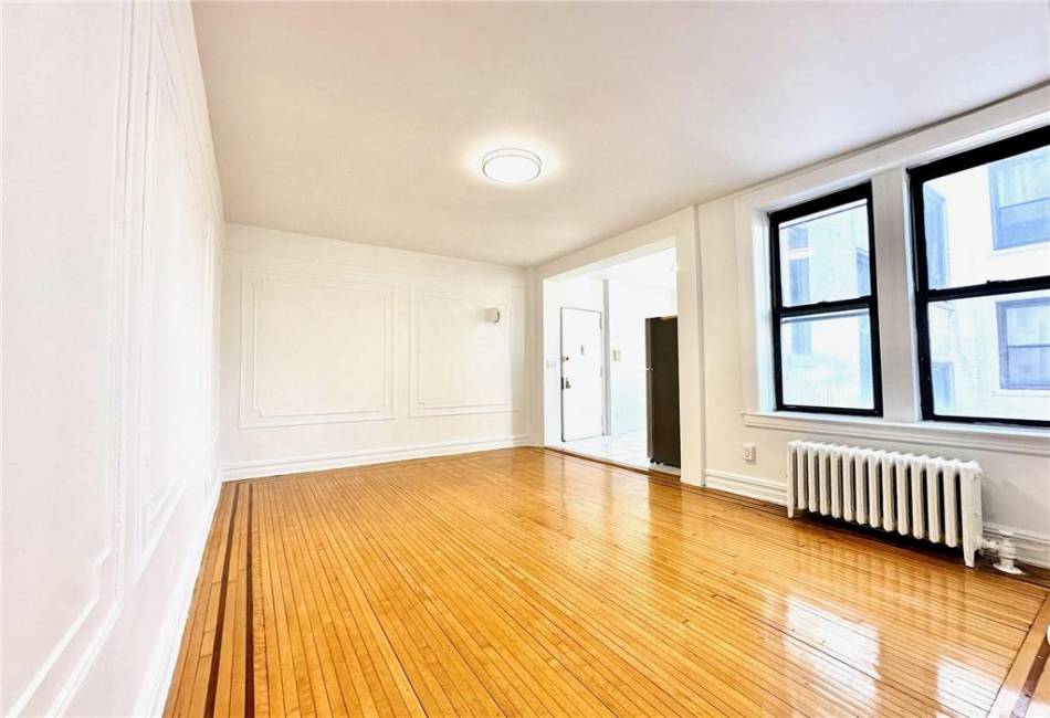 460 Ovington Avenue, Brooklyn, New York 11209, 1 Bedroom Bedrooms, ,1 BathroomBathrooms,Residential,For Sale,Ovington,488960