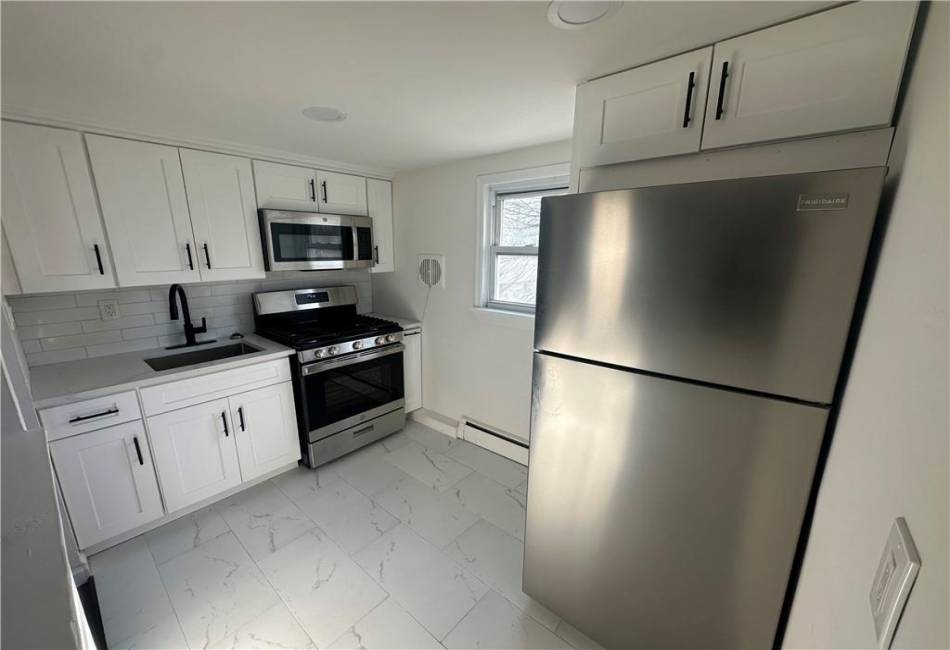 Withheld Withheld Avenue, Floral Park, New York 11001, 2 Bedrooms Bedrooms, ,1 BathroomBathrooms,Rental,For Sale,Withheld,488968