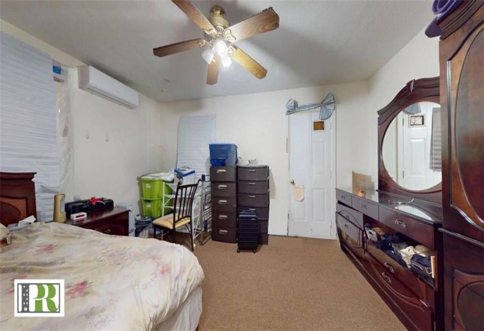 1046 32nd Street, Brooklyn, New York 11210, ,3 BathroomsBathrooms,Residential,For Sale,32nd,484917