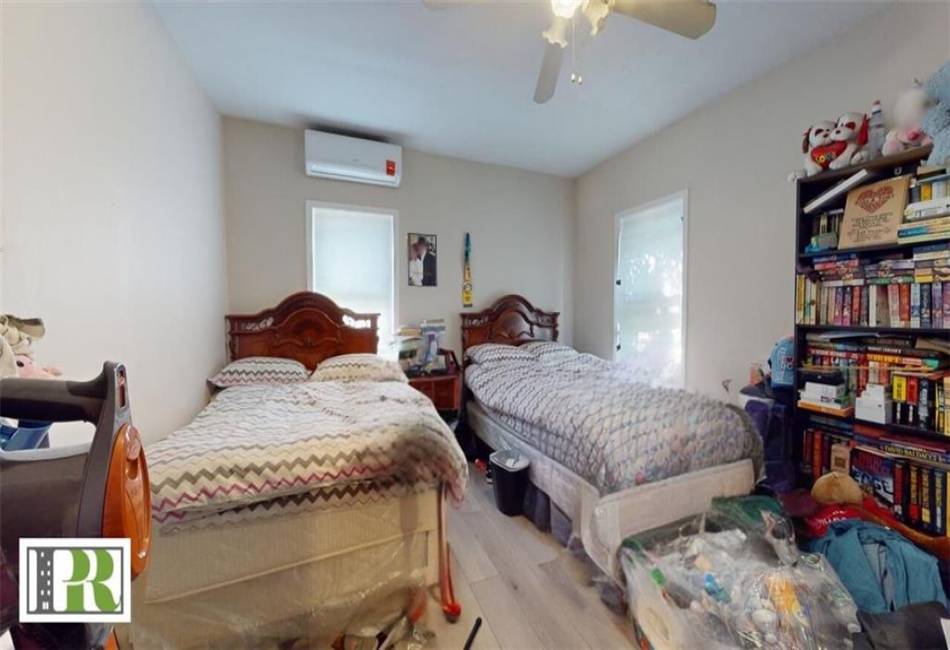 1046 32nd Street, Brooklyn, New York 11210, ,3 BathroomsBathrooms,Residential,For Sale,32nd,484917