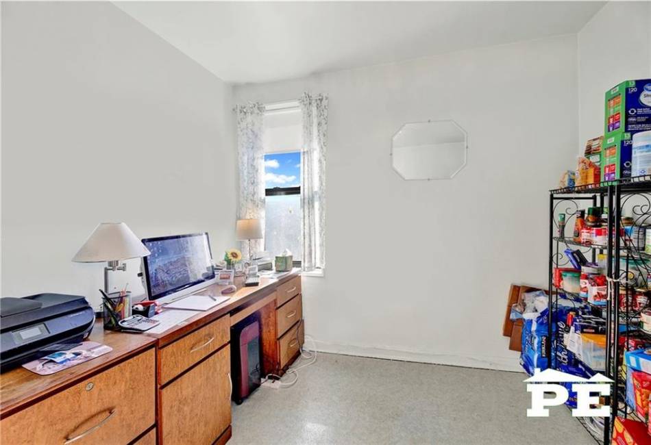 2251 Knapp Street, Brooklyn, New York 11229, 3 Bedrooms Bedrooms, ,1 BathroomBathrooms,Residential,For Sale,Knapp,488939