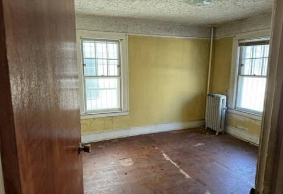 1419 98th Street, Brooklyn, New York 11236, 4 Bedrooms Bedrooms, ,2 BathroomsBathrooms,Residential,For Sale,98th,488969