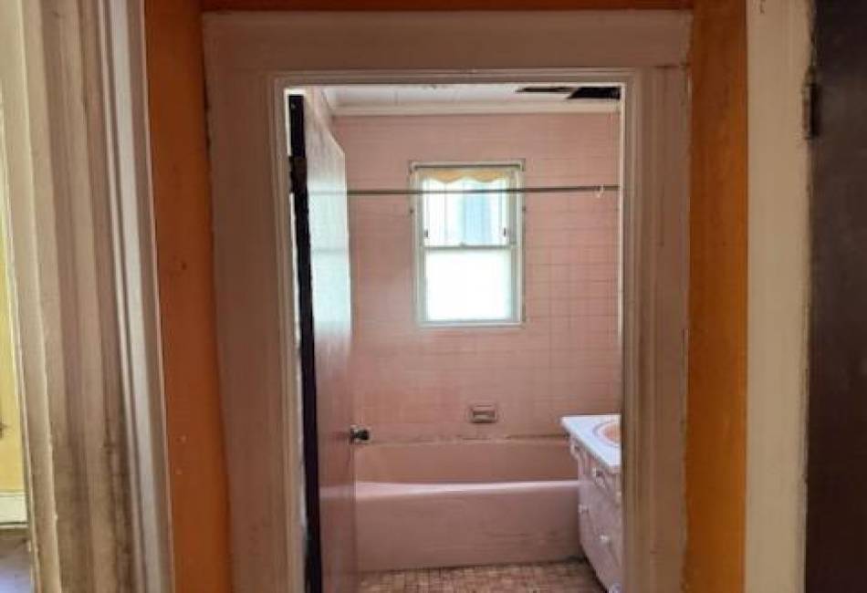 1419 98th Street, Brooklyn, New York 11236, 4 Bedrooms Bedrooms, ,2 BathroomsBathrooms,Residential,For Sale,98th,488969