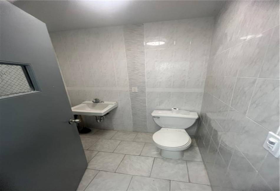 632 Utica Avenue, Brooklyn, New York 11203, ,Rental,For Sale,Utica,488952