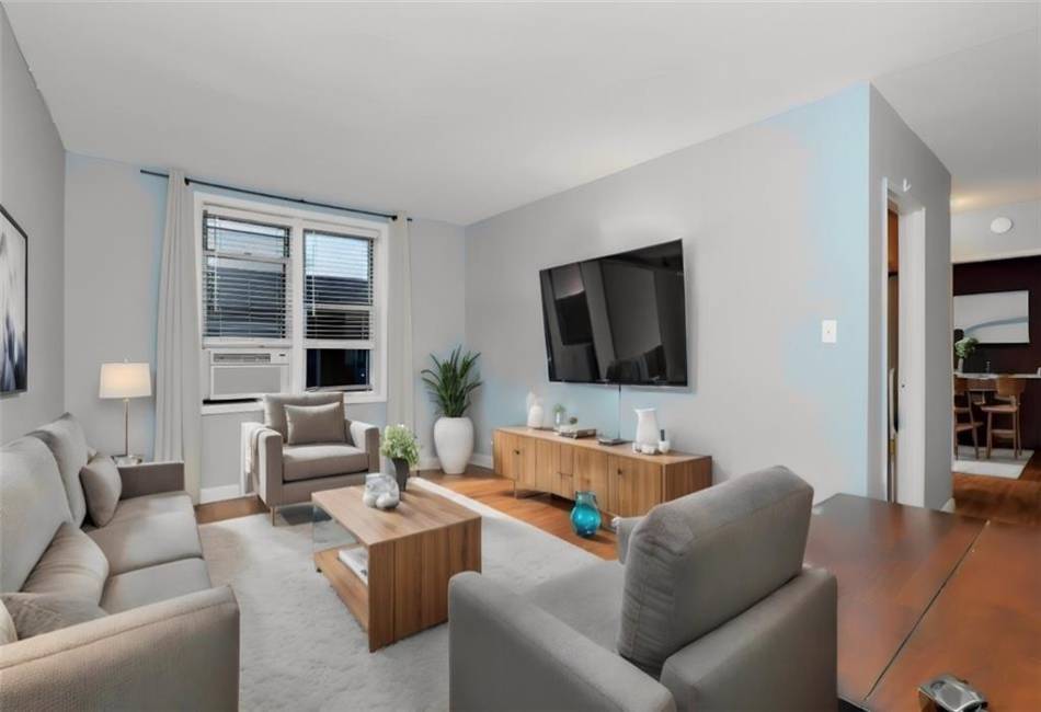 221 McDonald Avenue, Brooklyn, New York 11218, 1 Bedroom Bedrooms, ,1 BathroomBathrooms,Residential,For Sale,McDonald,488956