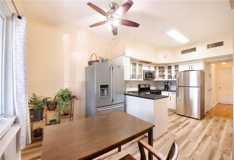 1424 52nd Street, Brooklyn, New York 11234, 3 Bedrooms Bedrooms, ,2 BathroomsBathrooms,Residential,For Sale,52nd,488976