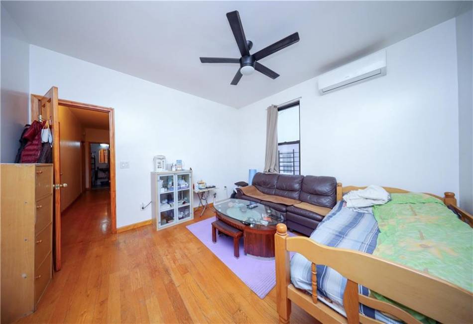 930 15th Street, Brooklyn, New York 11230, 6 Bedrooms Bedrooms, ,6 BathroomsBathrooms,Residential,For Sale,15th,488988