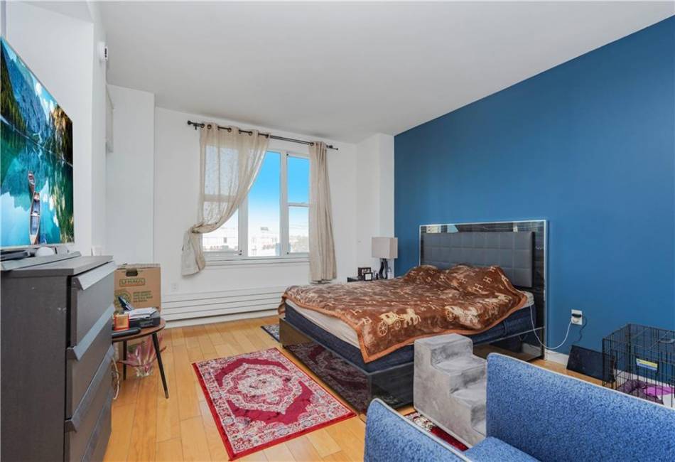 50 Oceana Drive, Brooklyn, New York 11235, 1 Bedroom Bedrooms, ,1 BathroomBathrooms,Residential,For Sale,Oceana,488999