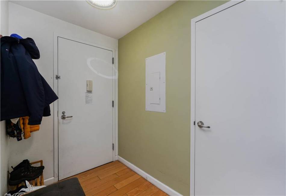 50 Oceana Drive, Brooklyn, New York 11235, 1 Bedroom Bedrooms, ,1 BathroomBathrooms,Residential,For Sale,Oceana,488999