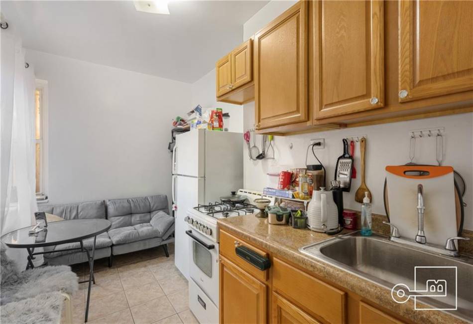 1500 Ocean Parkway, Brooklyn, New York 11230, ,1 BathroomBathrooms,Residential,For Sale,Ocean,488966