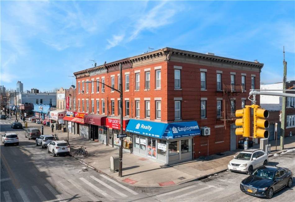 129 Avenue U, Brooklyn, New York 11223, ,Mixed Use,For Sale,Avenue U,489009