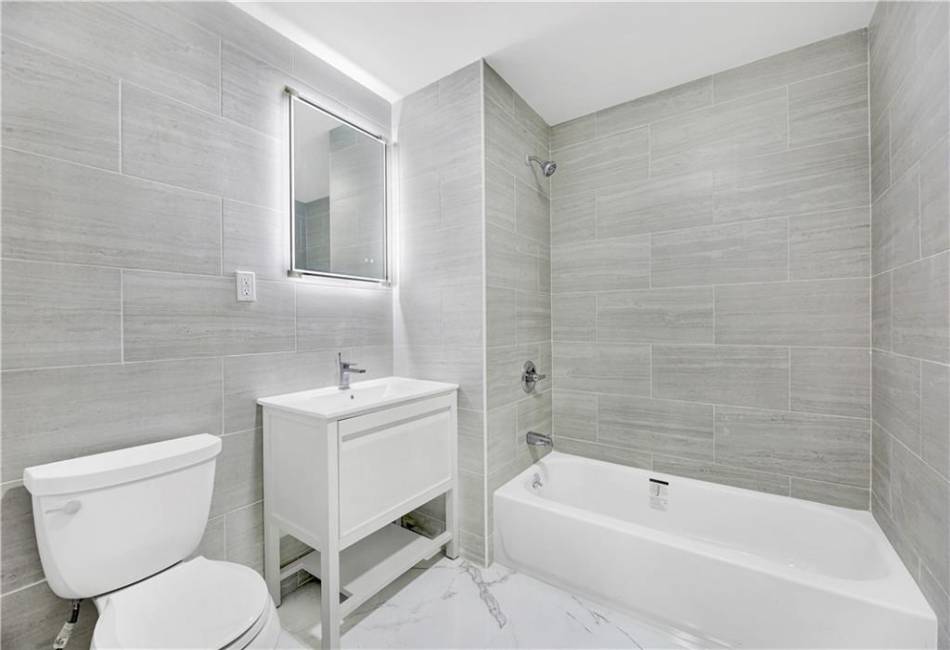 1014 Banner Avenue, Brooklyn, New York 11235, 1 Bedroom Bedrooms, ,2 BathroomsBathrooms,Residential,For Sale,Banner,489017