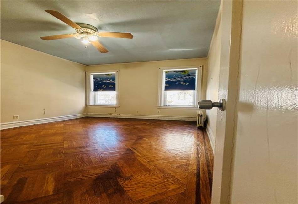 2071 72nd Street, Brooklyn, New York 11204, 7 Bedrooms Bedrooms, ,3 BathroomsBathrooms,Residential,For Sale,72nd,489030