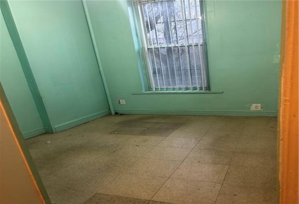 924 4th Avenue, Brooklyn, New York 11232, ,Rental,For Sale,4th,489040