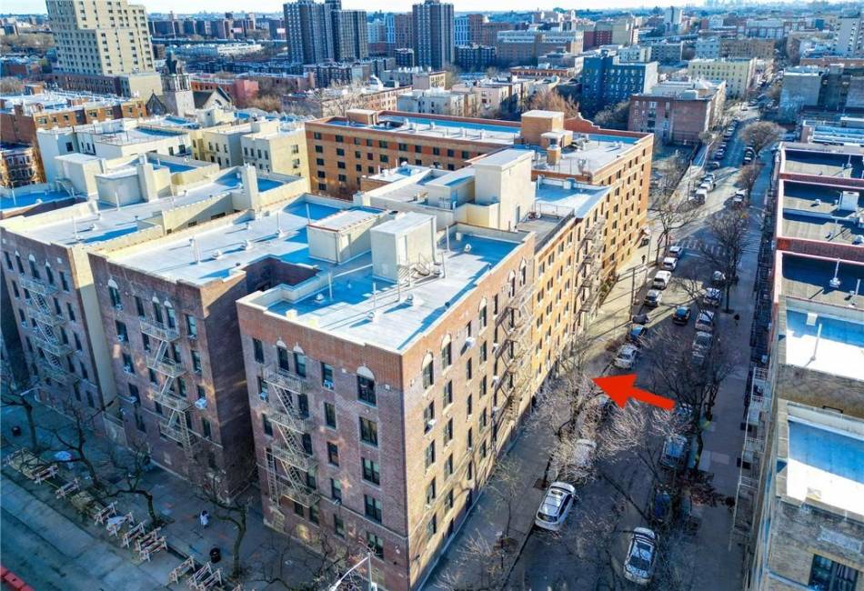 2120 Daly Avenue, Bronx, New York 10460, ,25 BathroomsBathrooms,Residential,For Sale,Daly,489041