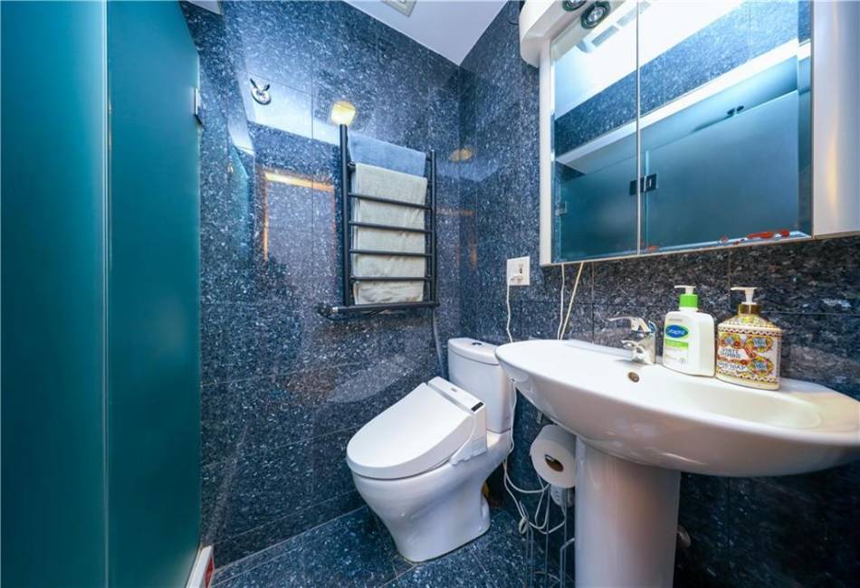 2296 National Drive, Brooklyn, New York 11234, 5 Bedrooms Bedrooms, ,Residential,For Sale,National,489036