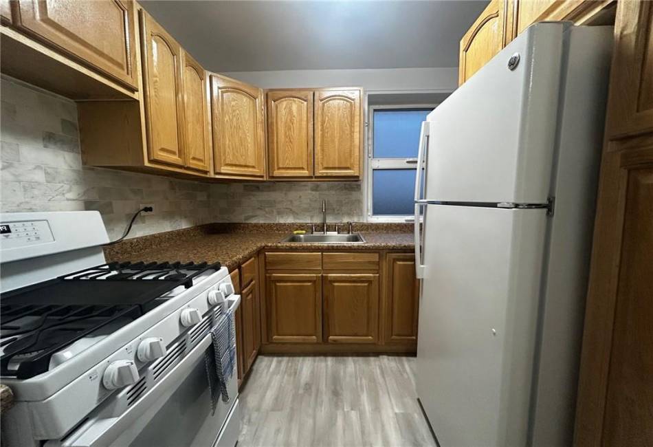 9430 Ridge Boulevard, Brooklyn, New York 11209, 1 Bedroom Bedrooms, ,1 BathroomBathrooms,Residential,For Sale,Ridge,489074