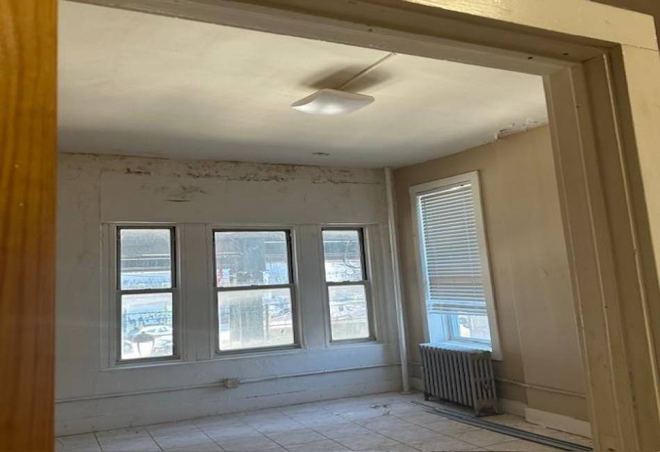 1943 Broadway Avenue, Brooklyn, New York 11207, ,Rental,For Sale,Broadway,489096