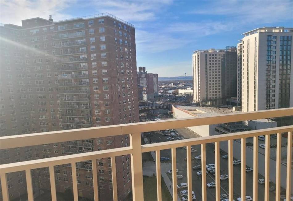 2935 5th Street, Brooklyn, New York 11224, 1 Bedroom Bedrooms, ,1 BathroomBathrooms,Residential,For Sale,5th,489109