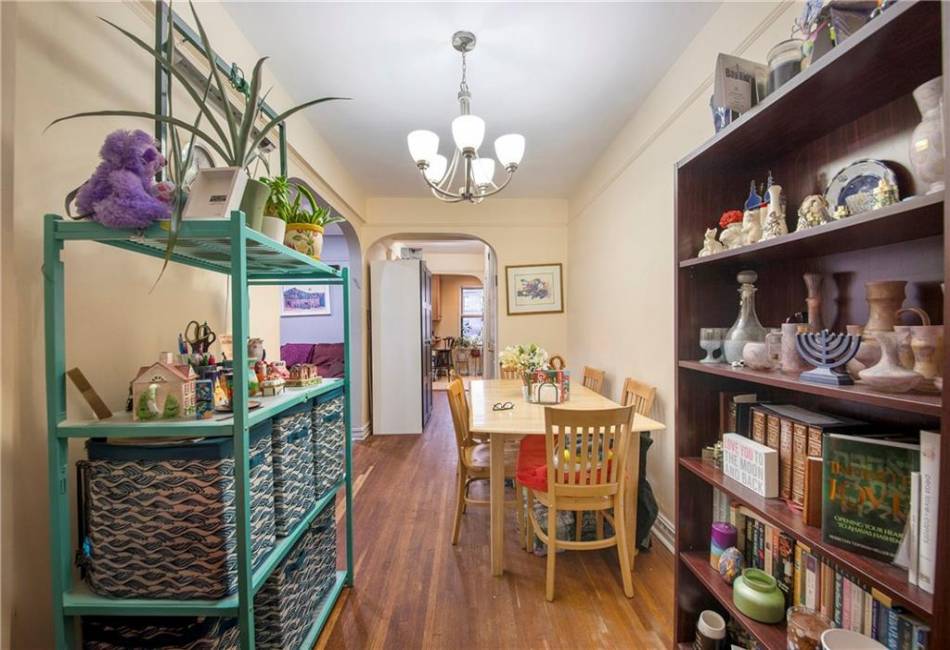 1171 Ocean Parkway, Brooklyn, New York 11230, 1 Bedroom Bedrooms, ,1 BathroomBathrooms,Residential,For Sale,Ocean,489156
