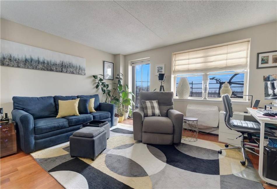 260 Beach 81st Street, Rockaway Beach, New York 11693, 1 Bedroom Bedrooms, ,1 BathroomBathrooms,Residential,For Sale,Beach 81st,489157