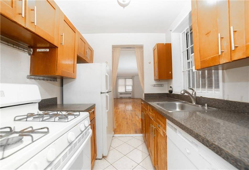 2331 Ocean Avenue, Brooklyn, New York 11229, ,1 BathroomBathrooms,Residential,For Sale,Ocean,489099