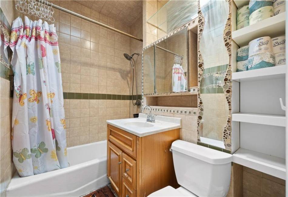 6815 Madeline Court, Brooklyn, New York 11220, 3 Bedrooms Bedrooms, ,2 BathroomsBathrooms,Residential,For Sale,Madeline,489114