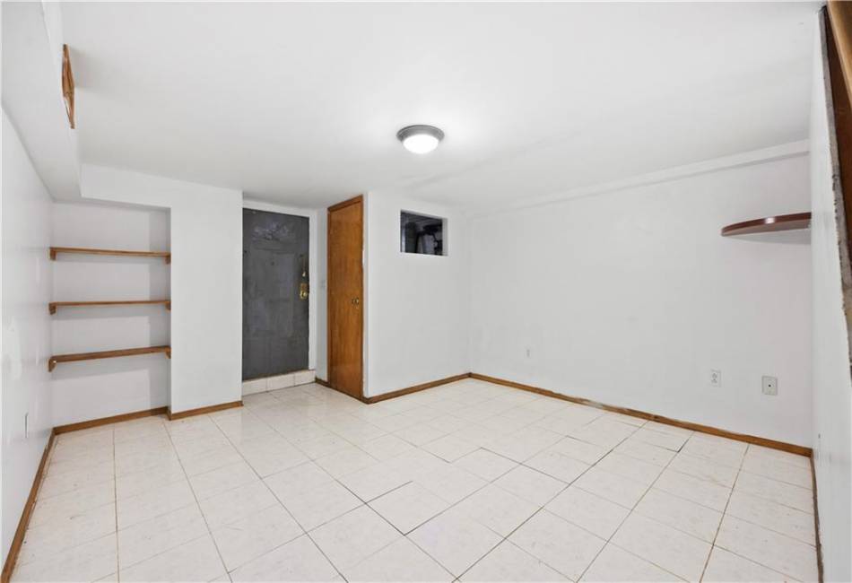 6815 Madeline Court, Brooklyn, New York 11220, 3 Bedrooms Bedrooms, ,2 BathroomsBathrooms,Residential,For Sale,Madeline,489114