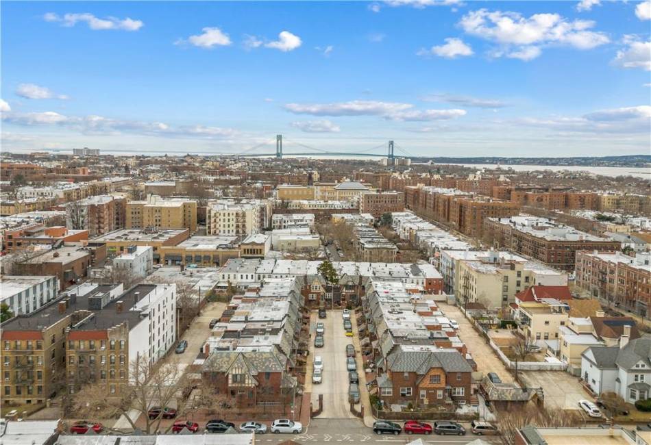 6815 Madeline Court, Brooklyn, New York 11220, 3 Bedrooms Bedrooms, ,2 BathroomsBathrooms,Residential,For Sale,Madeline,489114