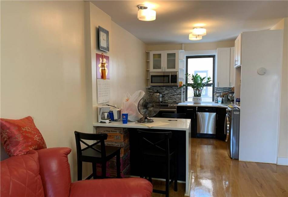 1912 Avenue H, Brooklyn, New York 11230, 2 Bedrooms Bedrooms, ,1 BathroomBathrooms,Residential,For Sale,Avenue H,489141
