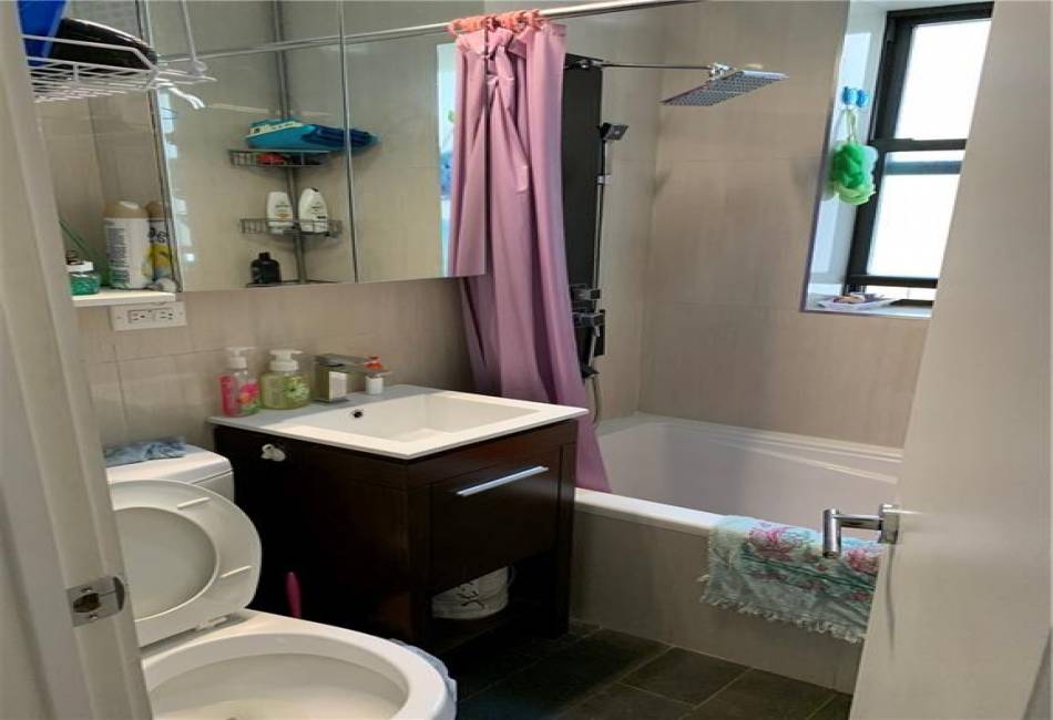1912 Avenue H, Brooklyn, New York 11230, 2 Bedrooms Bedrooms, ,1 BathroomBathrooms,Residential,For Sale,Avenue H,489141