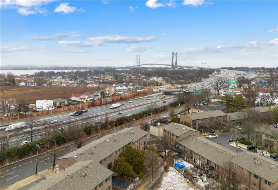 42 Narrows Road, Staten Island, New York 10305, 3 Bedrooms Bedrooms, ,3 BathroomsBathrooms,Residential,For Sale,Narrows,489117
