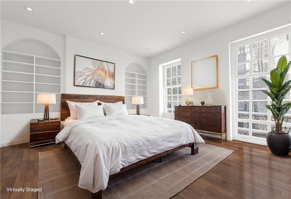 120 80th Street, New York, New York 10075, 2 Bedrooms Bedrooms, ,2 BathroomsBathrooms,Residential,For Sale,80th,489126