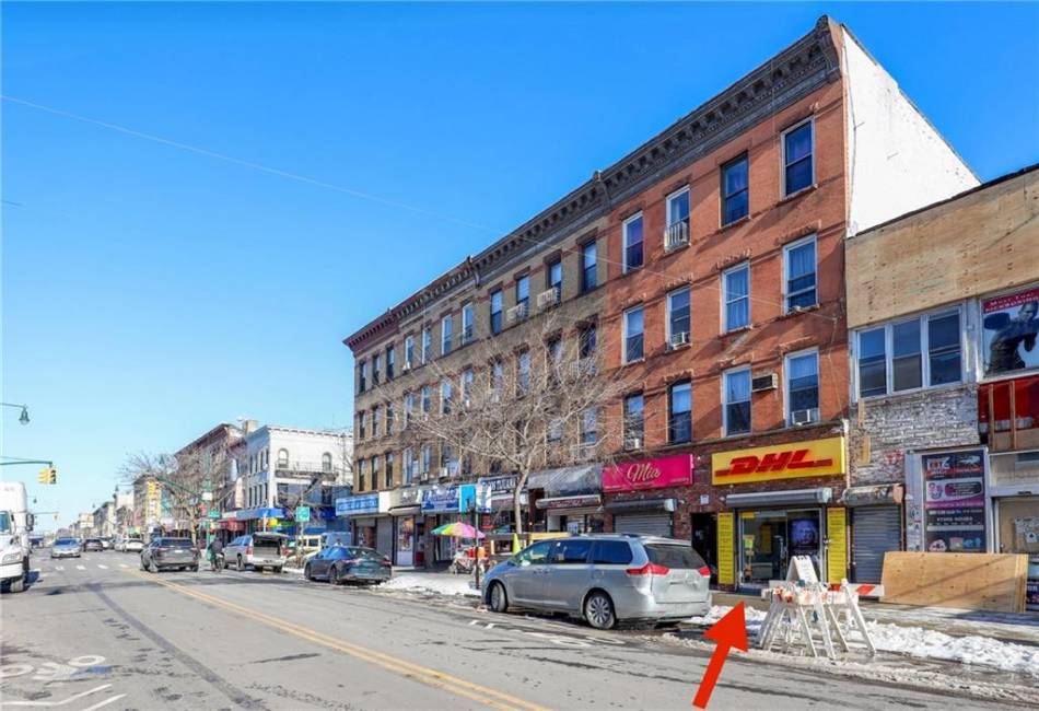 5811 5th Avenue, Brooklyn, New York 11220, ,Mixed Use,For Sale,5th,489158