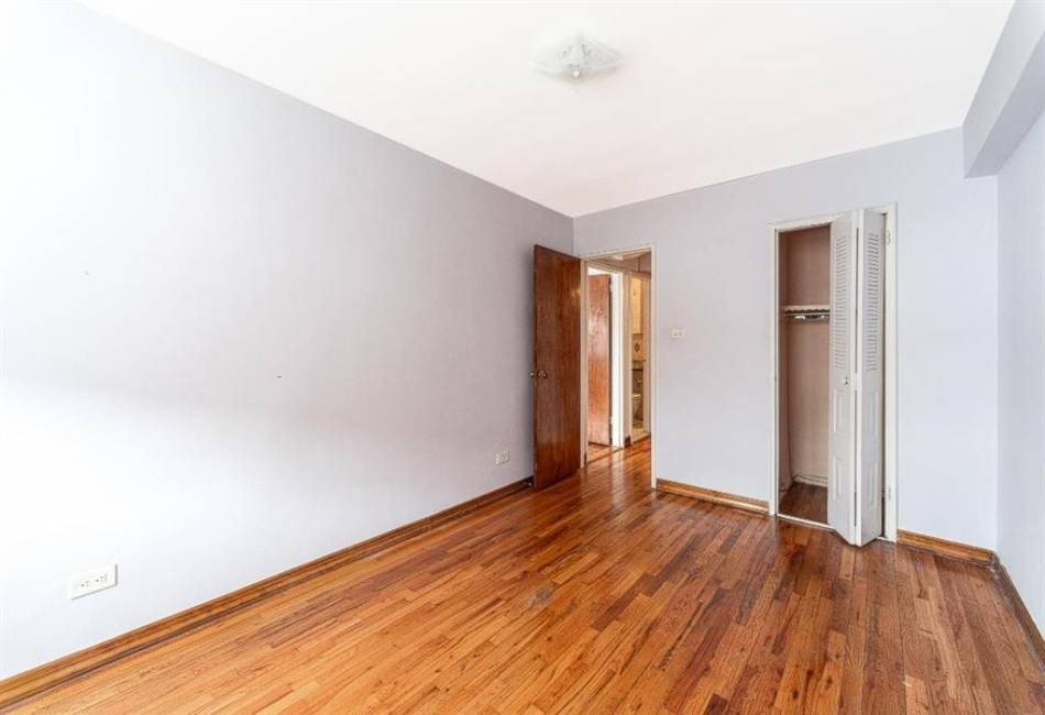 1580 13th Street, Brooklyn, New York 11230, 2 Bedrooms Bedrooms, ,2 BathroomsBathrooms,Residential,For Sale,13th,489162