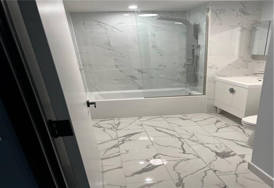 1775 Coney Island Avenue, Brooklyn, New York 11230, 2 Bedrooms Bedrooms, ,2 BathroomsBathrooms,Rental,For Sale,Coney Island,489164