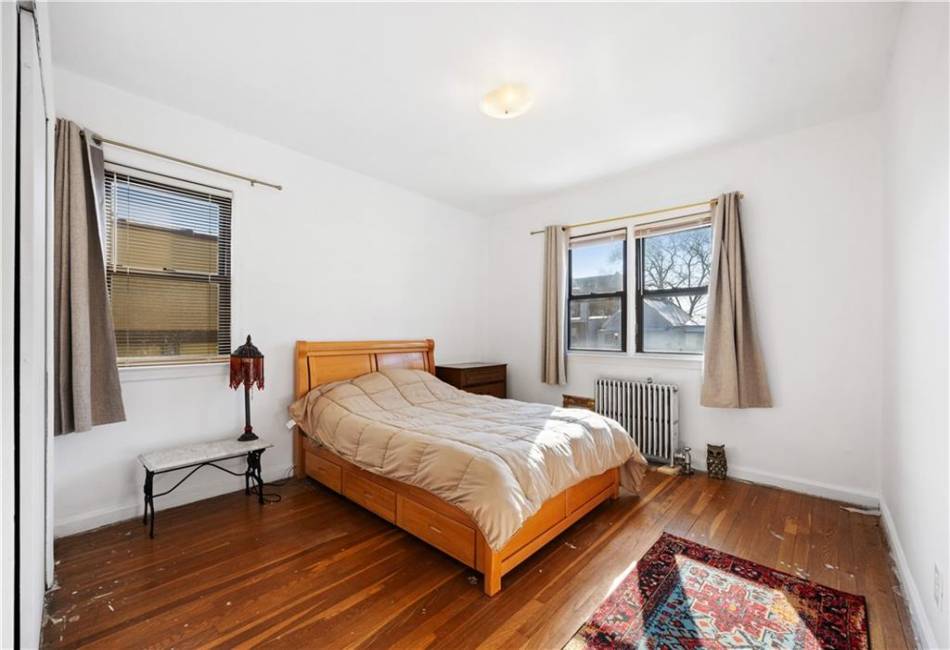 352 92nd Street, Brooklyn, New York 11209, 7 Bedrooms Bedrooms, ,2 BathroomsBathrooms,Residential,For Sale,92nd,489150