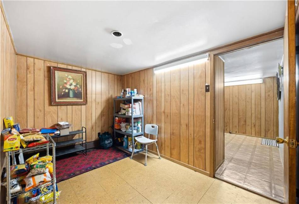 352 92nd Street, Brooklyn, New York 11209, 7 Bedrooms Bedrooms, ,2 BathroomsBathrooms,Residential,For Sale,92nd,489150