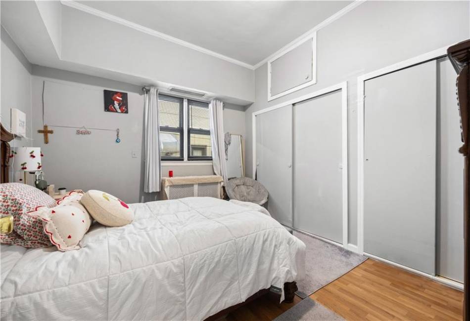 352 92nd Street, Brooklyn, New York 11209, 7 Bedrooms Bedrooms, ,2 BathroomsBathrooms,Residential,For Sale,92nd,489150