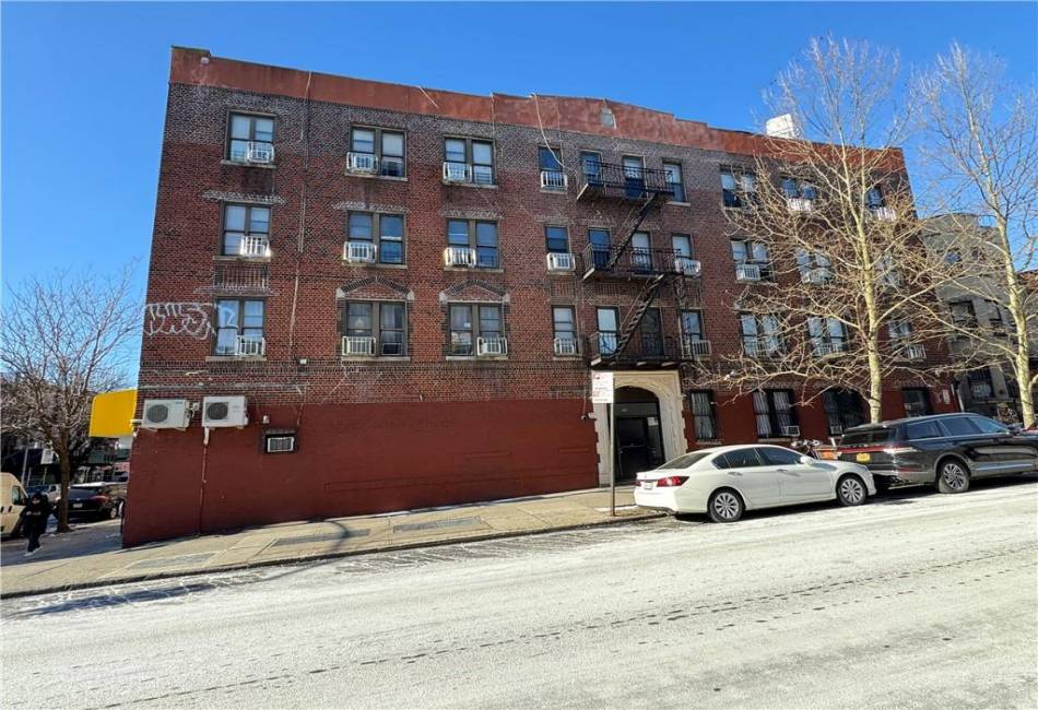 4902 7th Avenue, Brooklyn, New York 11220, ,Mixed Use,For Sale,7th,489172