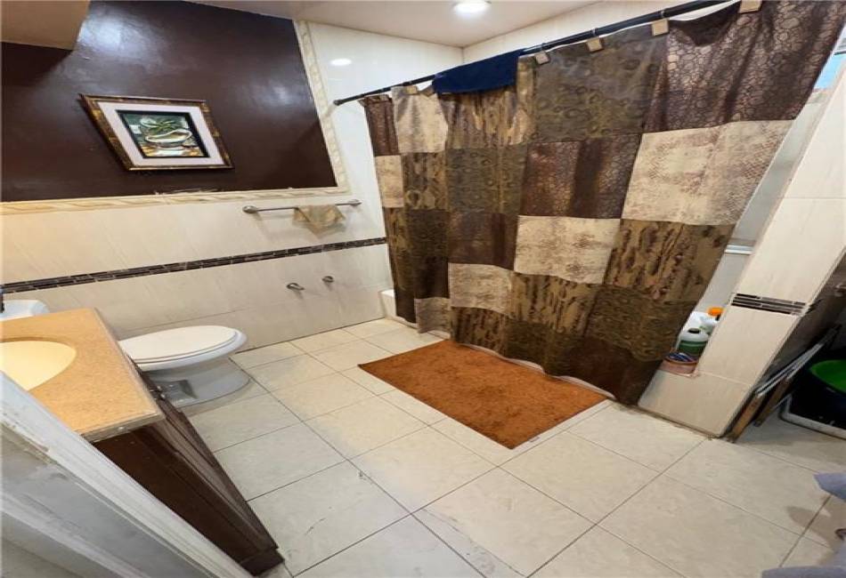 134-16 232nd Street, Laurelton, New York 11413, 3 Bedrooms Bedrooms, ,2 BathroomsBathrooms,Residential,For Sale,232nd,489185