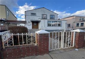 134-16 232nd Street, Laurelton, New York 11413, 3 Bedrooms Bedrooms, ,2 BathroomsBathrooms,Residential,For Sale,232nd,489185